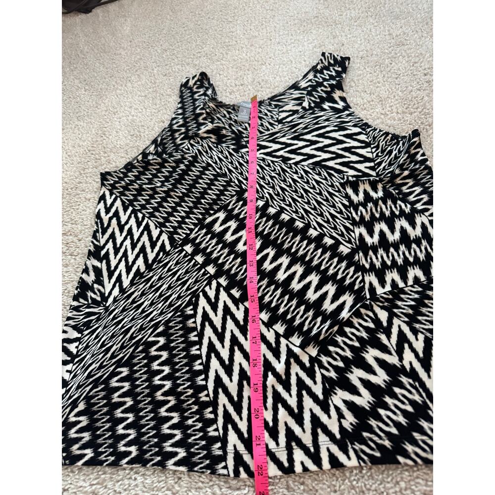 Travelers by Chico’s Zebra Print Stretch Top – Size 3 (XL) Black & White - Picture 5 of 6